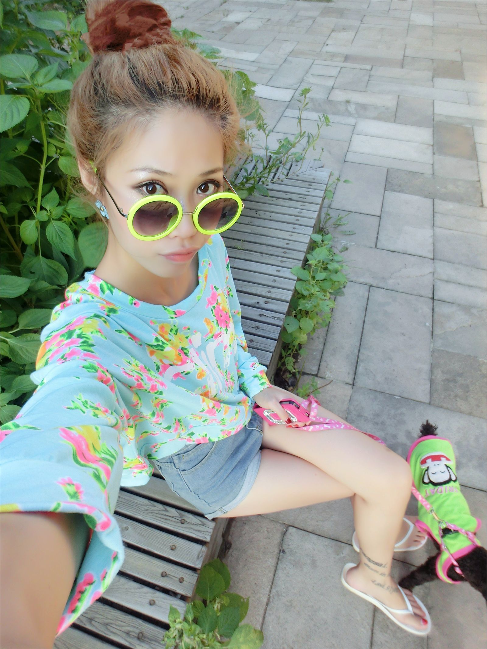 花哨尤物saisai的微博列表微女郎 2